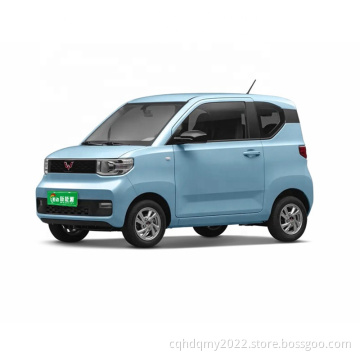 بيع صيني Hot Sale SGMW 4 عجلات سيارات رخيصة للبيع Mini 120km Confort Edition سيارة كهربائية